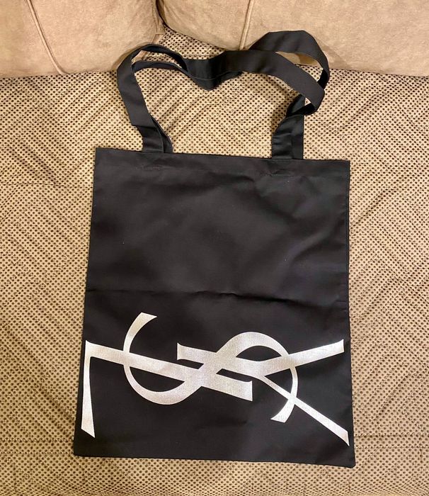 Шоппер от Yves Saint laurent