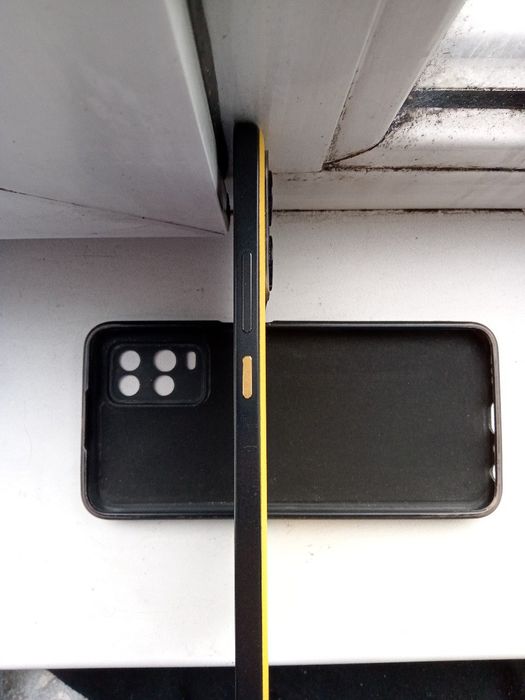 Продаю Poco x6 pro 5G 12/512