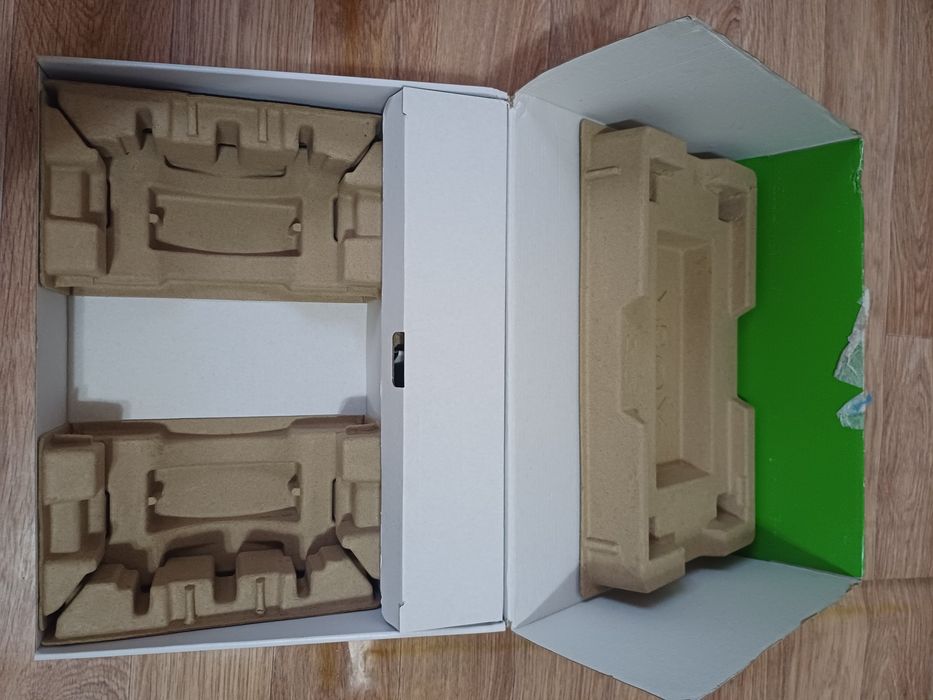 Коробка xbox series s