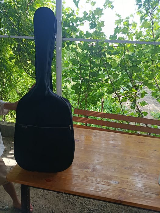 Gitara sotiladi xolati alo