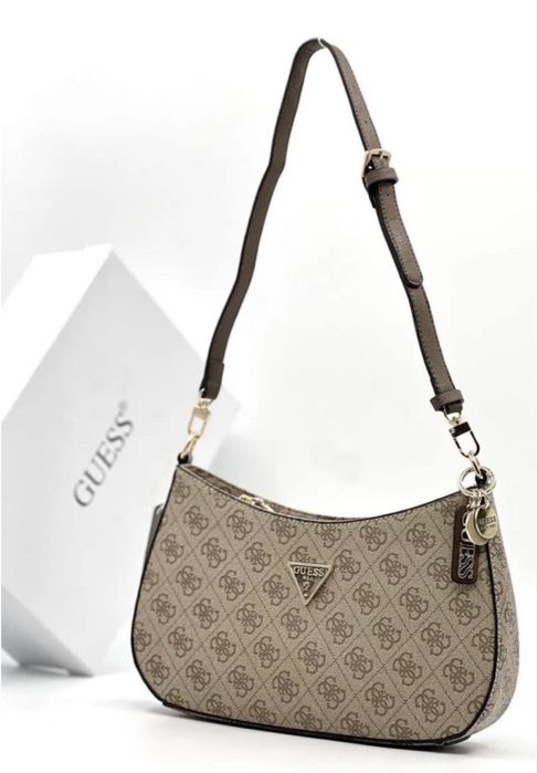 Брендовая сумка Guess