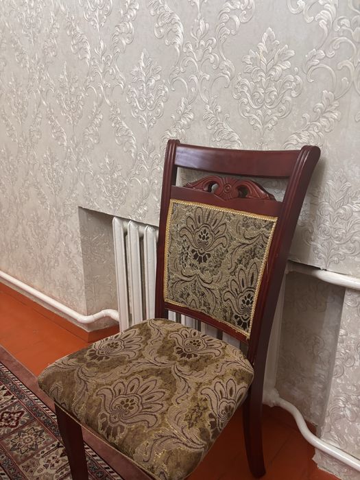 Продается стулья