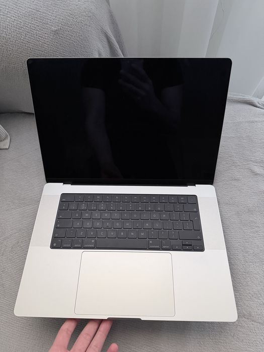 Apple Macbook Pro 16” 2021, M1 Max, 32 GB, 1 TB
