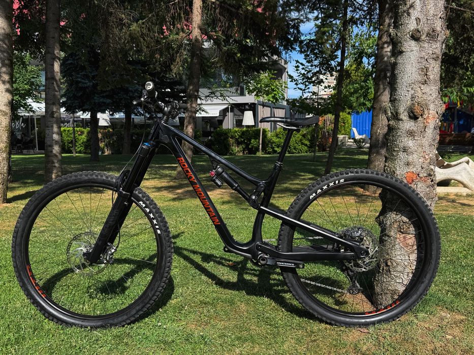 Rocky Mountain Altitude 2023 Carbon C70 29” Enduro MTB
