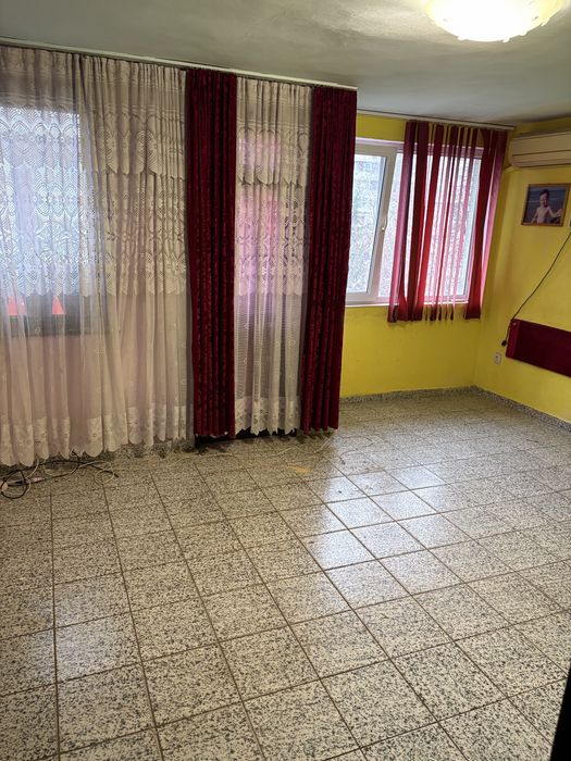 Апартамент Възраждане 85 кв.м