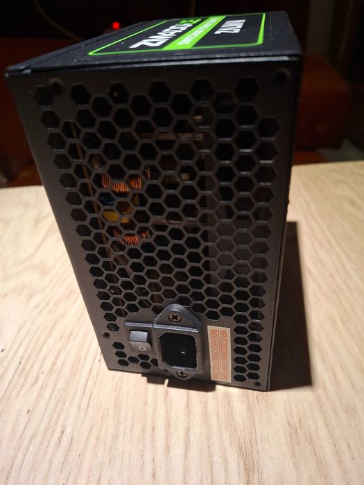Кутия Zalman Z3 Plus+fans+Power Supplies
