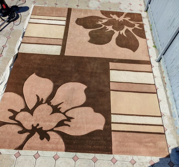 Продам ковры торг