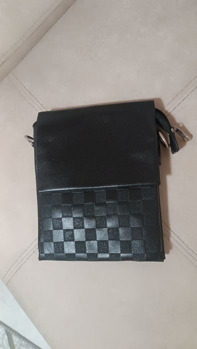 Дамски чанти ///