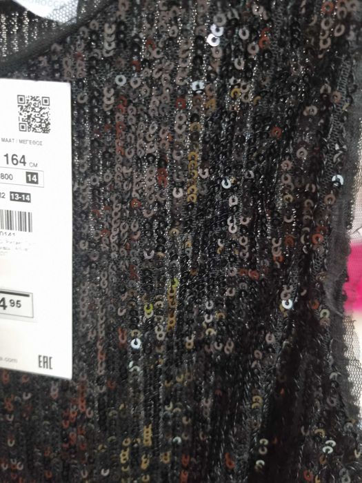 Топик с пайетками новый, Zara