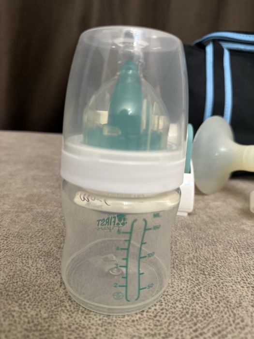 Электрический молокоотсос The First Years Breastflow