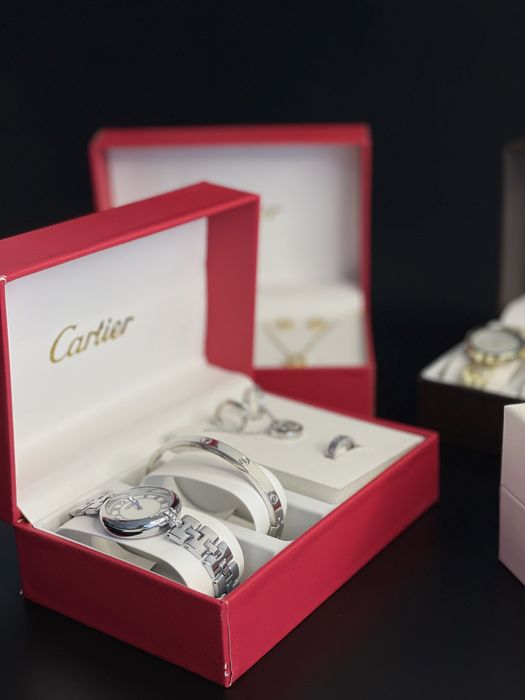 Часы для девушек, Наручные часы, Набор Pandora, Dior, Chanel