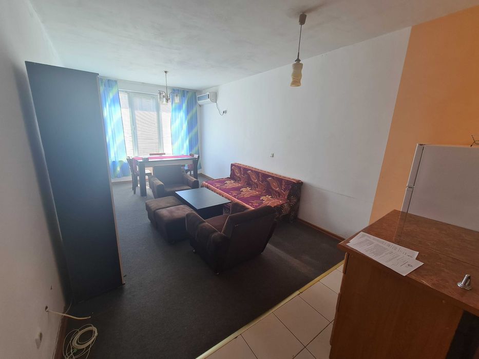 Дава се под наем Двустаен апартамент в Бургас, Меден рудник - зона А - 73 кв.м за 153 € - Снимка #2