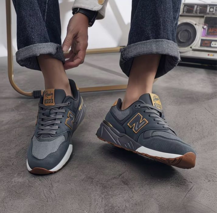 Новые кроссовки под New balance