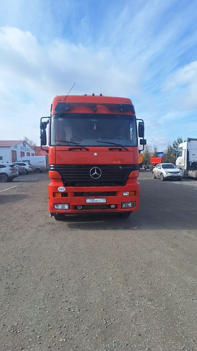 Продам мерседес актрос