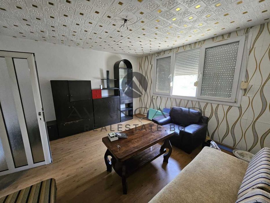 Продава се Двустаен апартамент в Пловдив, Тракия - 57 кв.м за 1575 €/кв.м - Снимка #1