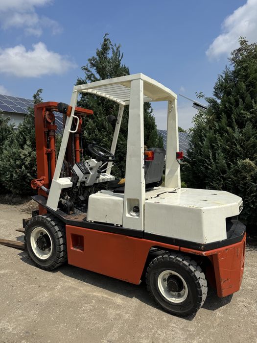 Stivuitor 2,5 tone Motostivuitor diesel 2500 kg 4,5 M