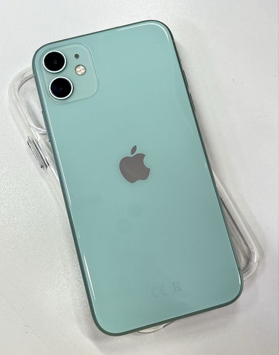 Продам Айфон 11.