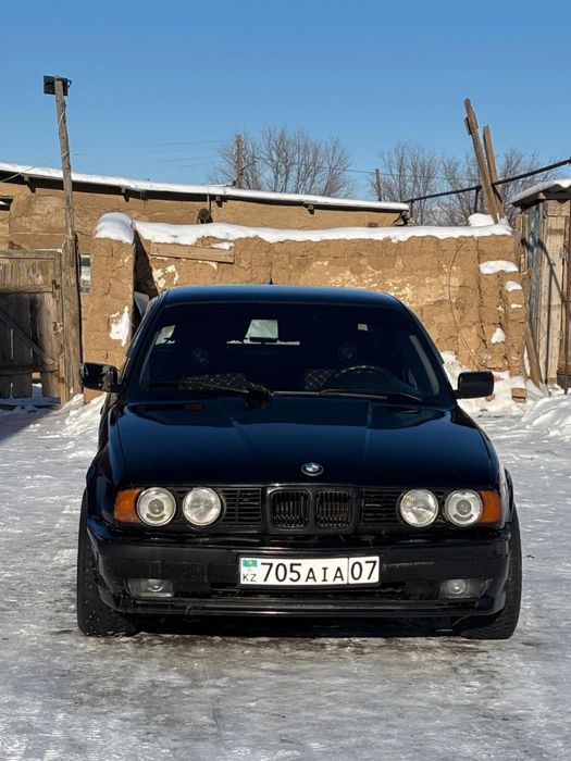 Продам бмв е34 520