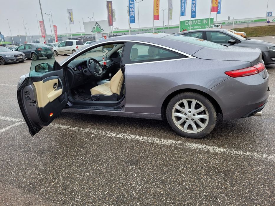 Renault laguna 3 coupe