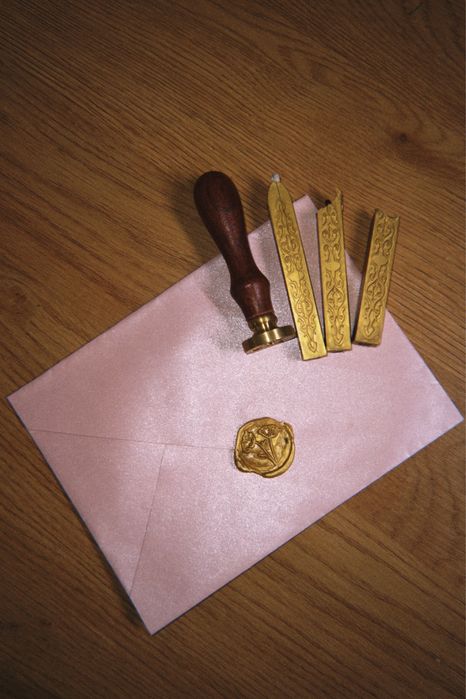 Продам коробки розовые