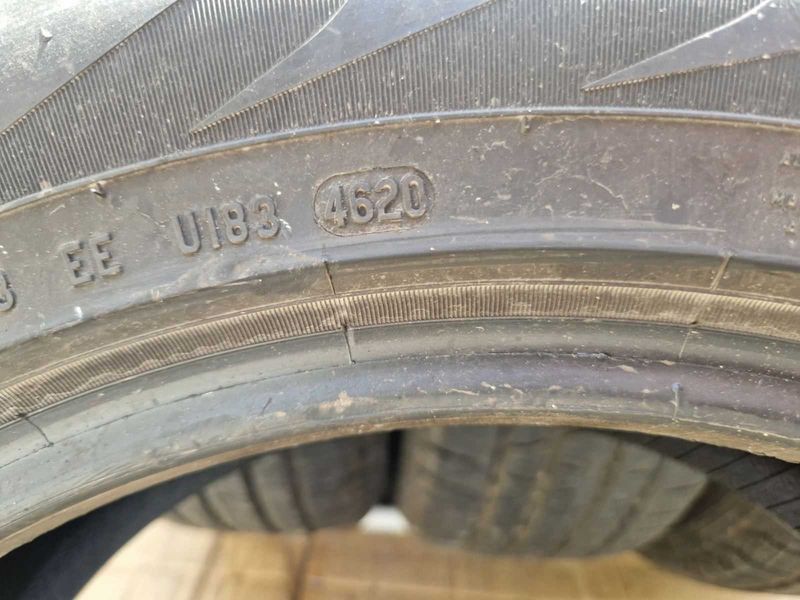 4 Pirelli R17 215/65
всесезонни гуми
DOT4620
