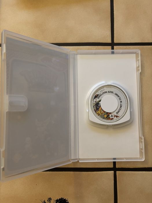 Игри за PSP, Ratchet & Clank, Gangs of London