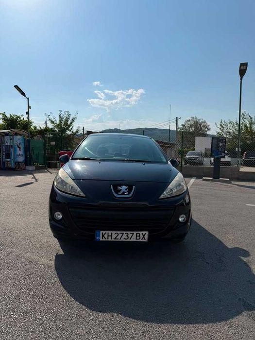 Продавам Peugeot 207, 2010 г.