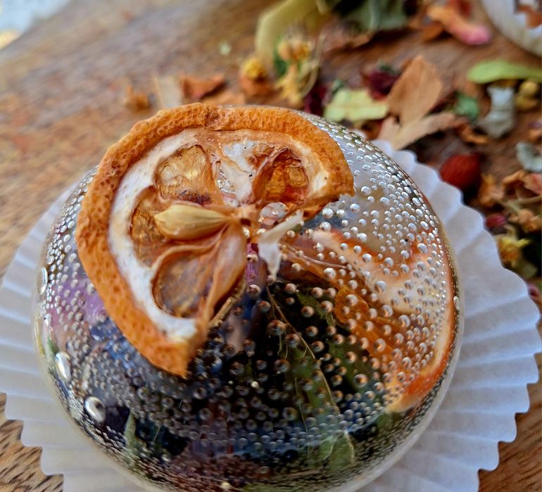 чаени бомбички/tea bombs Представяме ви нашите иновативни чаени бомби!