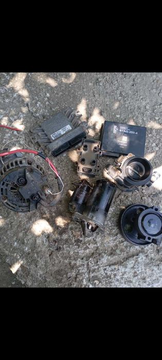 Vând alternator Logan 1.4mpi