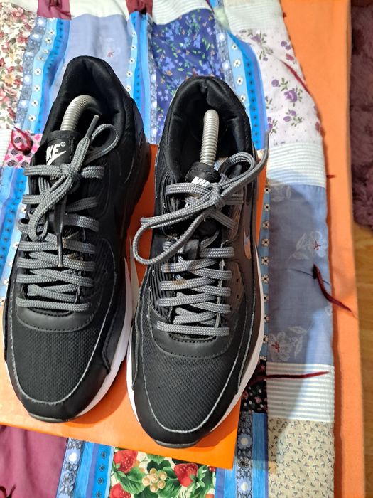 Adidasi nike air max originali mărimea 39 talpic interior 25.