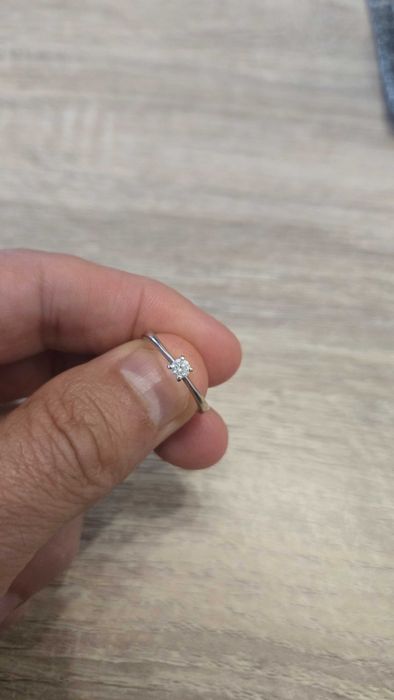Urgent Inel logodna aur alb cu diamant !!