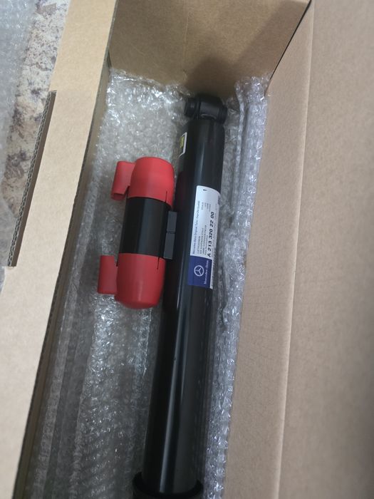 Стойка стойки мерседес W213 Е класс