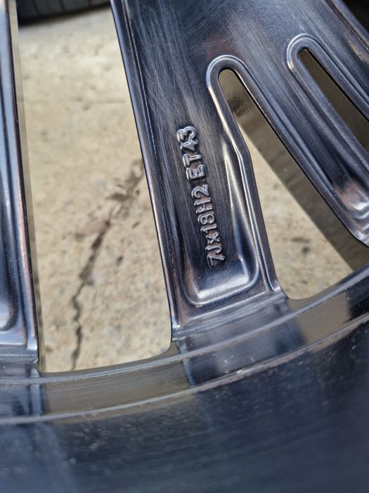 Оригинални джанти с гуми за  VW 5x112 18