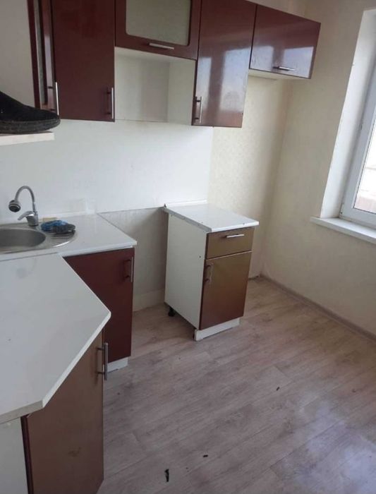 Продам квартиру Чкалова