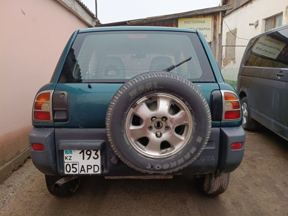 RAV4 2 двери 95 год