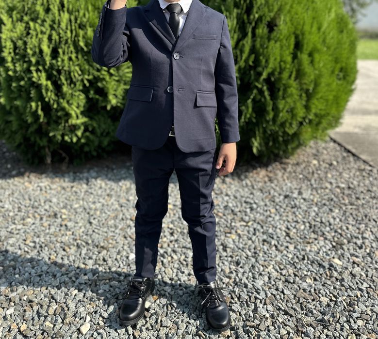 Costum Zara, 6 ani, ca nou, Camasa, papion