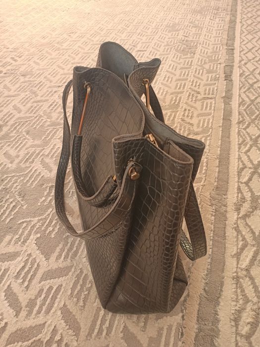 Продам сумку вместительную