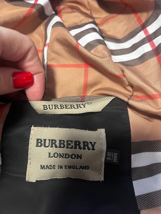 Оригинално детско яке Burberry