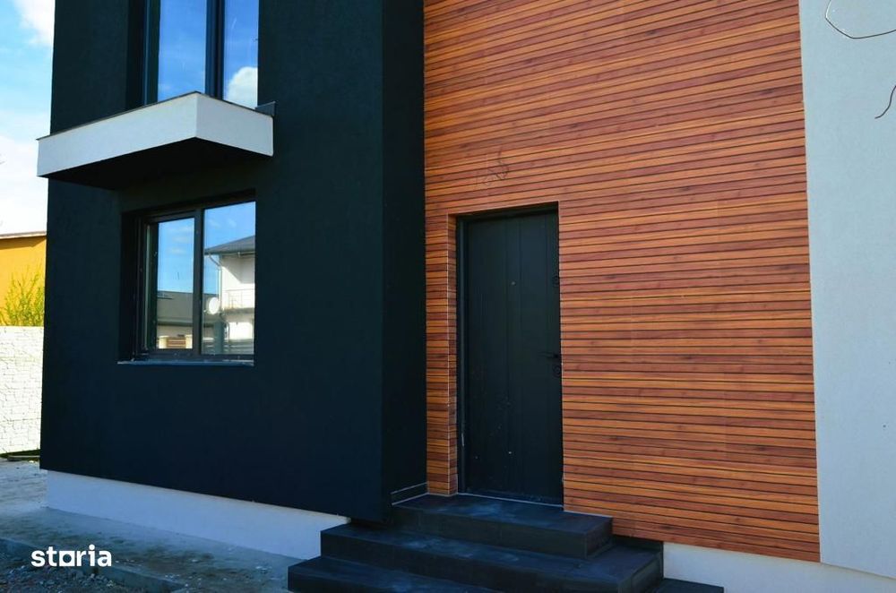 Casa/Vila Parter + 1Etaj/4 camere/Com.Berceni/Comision 0%