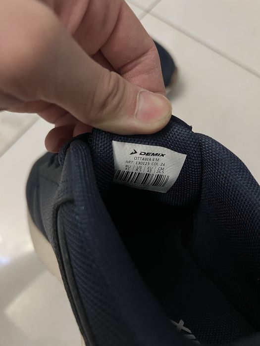 Оригинальные кроссовки demix