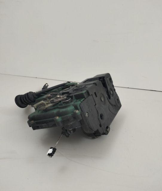 Broasca ușa  stânga spate Volkswagen VW Golf a 4-a generatie