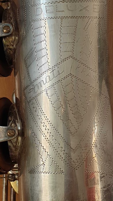 Посребрен саксофон Amati Kraslice Classic Deluxe