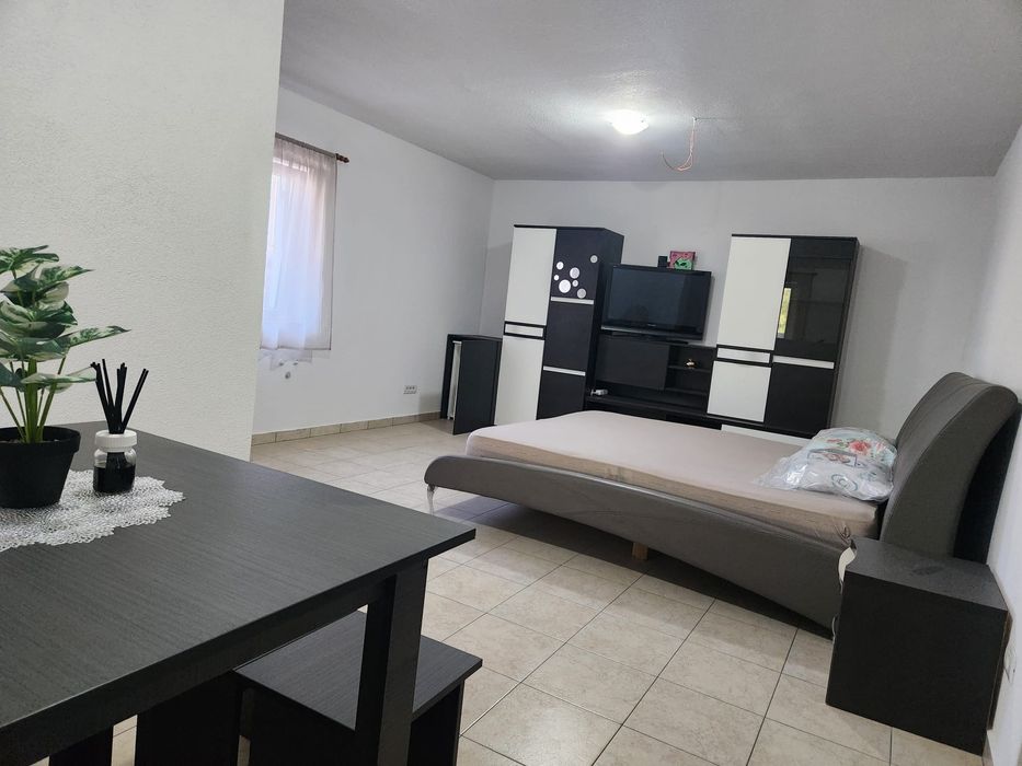 Camere de închiriat la casă