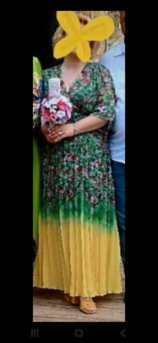 Vând rochie elegantă