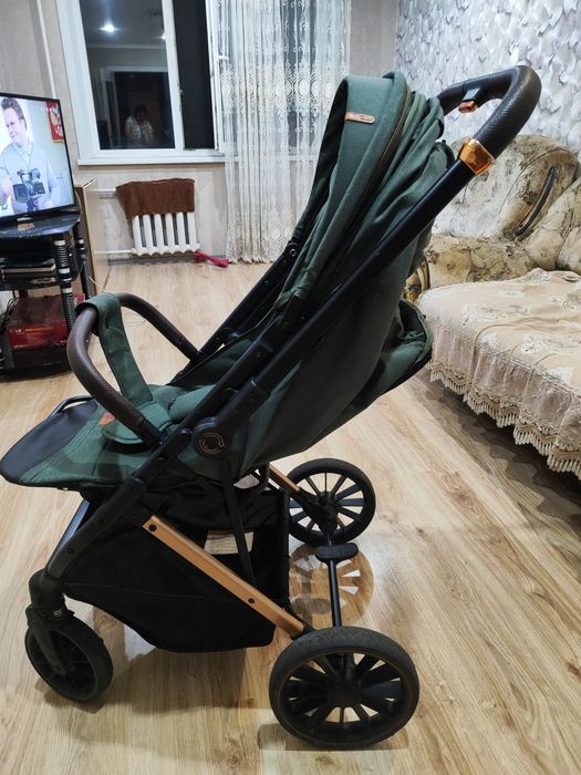 Продам коляску б/у