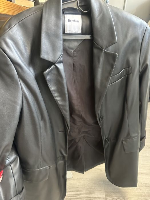 Пиджак женская кожанный