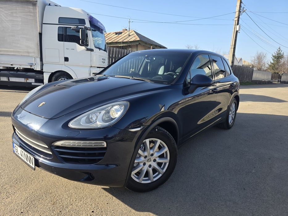 Porsche cayenne an 2012