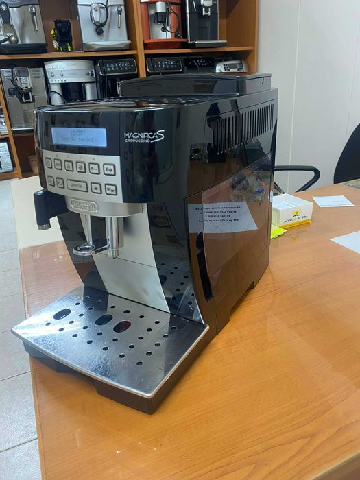 Кафеавтомат Delonghi Magnifica S Cappuccino