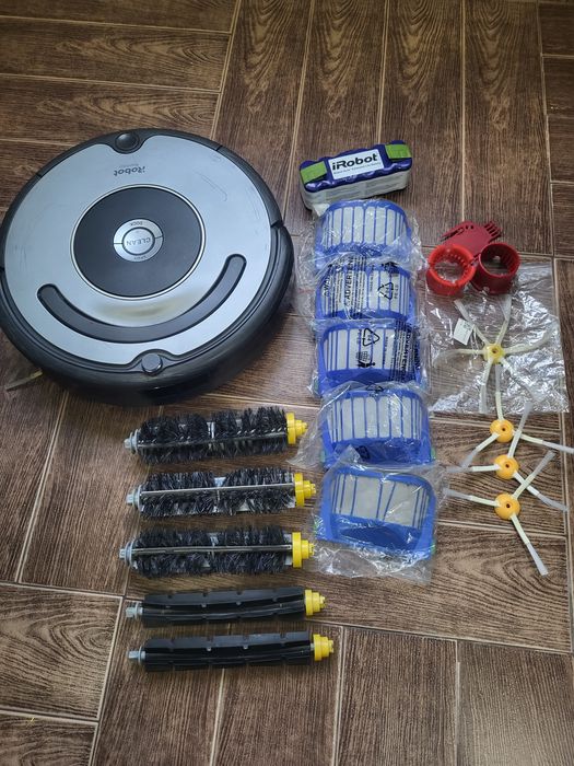 Прахосмукачка I Robot 616