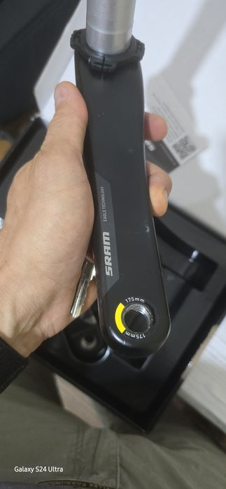 Нови Карбонови курбели SRAM xx1 dub 175 mm